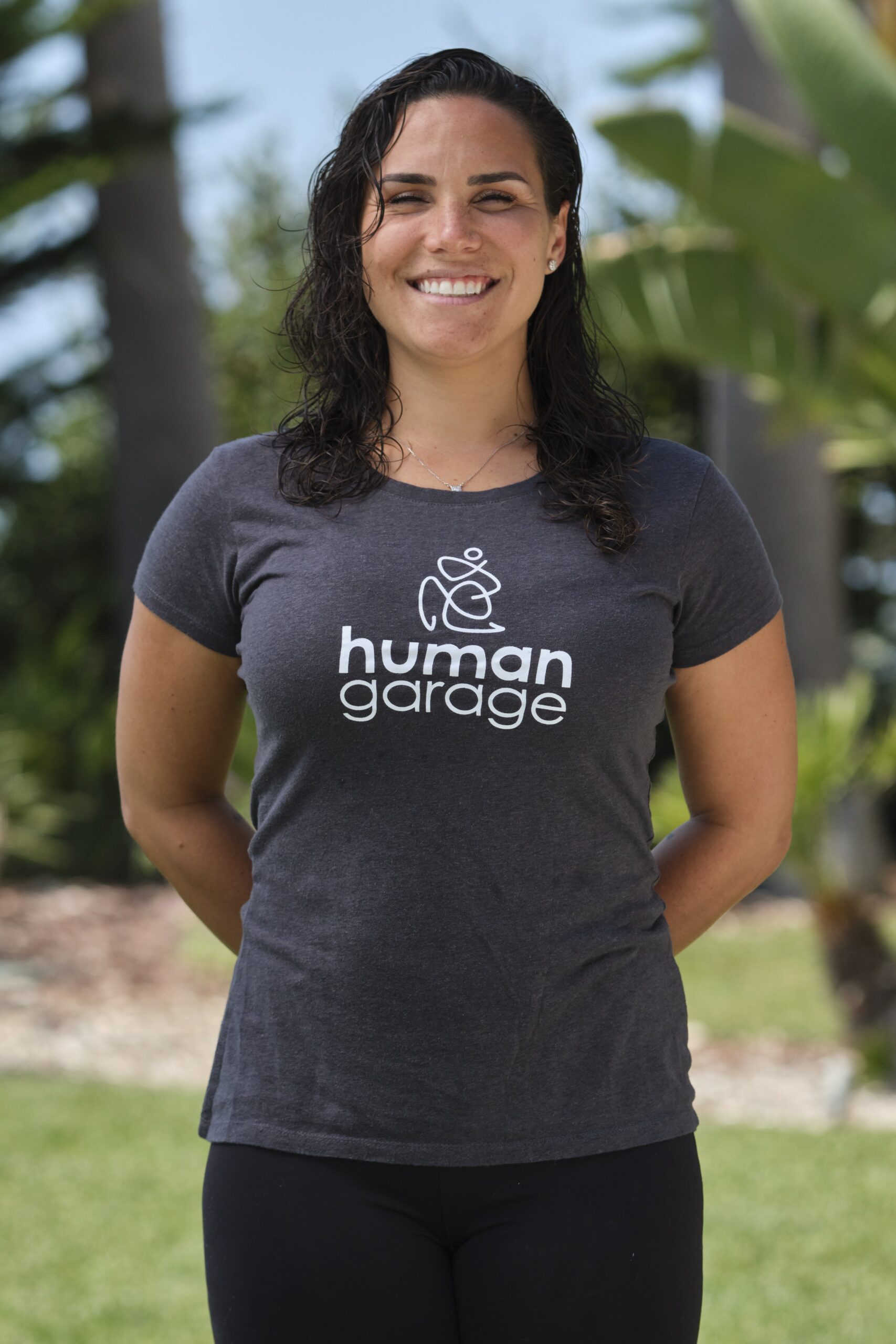 Human Garage T-Shirt Women - Image 4